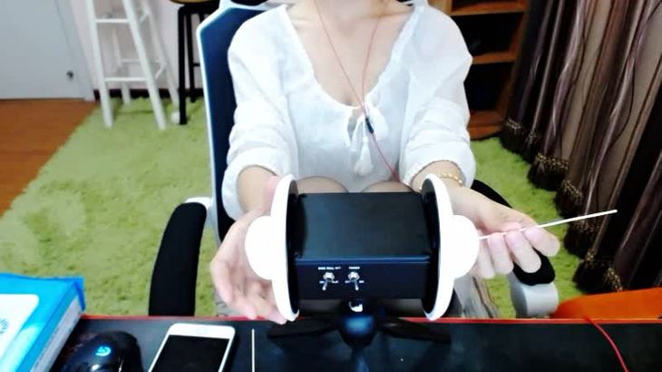 [斗鱼冷小六]飞机办卡助眠ASMR视频集 17