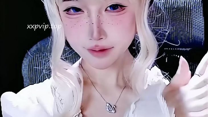 [aki秋水ASMR]秋水充电福利怼脸孔雀鱼采耳视觉触发哄睡视频集 10