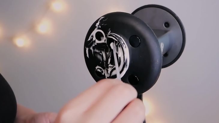 ASMR-Ear-Shaving–Massage-Make-You-Sleepy-NO-TALKING