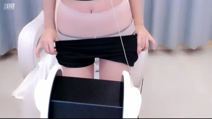 [丸子君]私人订制ASMR肉丝摩擦脚控