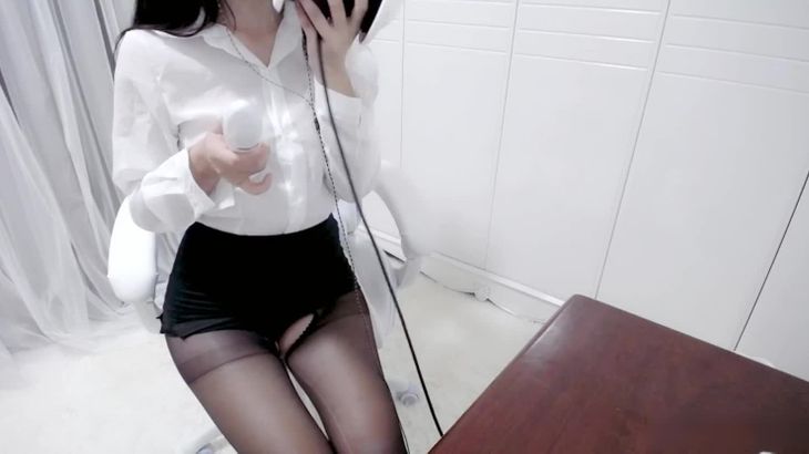 ASMR御媚儿 飞机福利小玩具