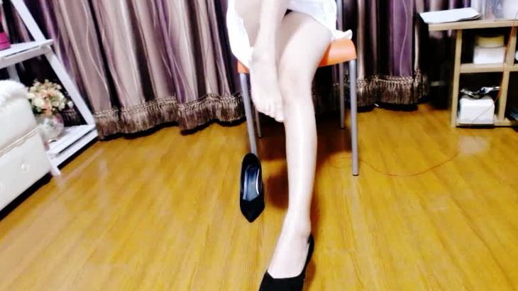 [斗鱼冷小六]飞机办卡助眠ASMR视频集 10