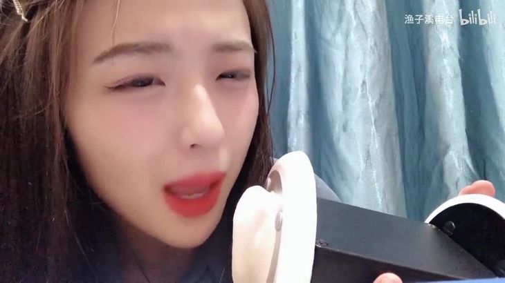 [渔子溪]ASMR 是兄弟就一起吃口红？